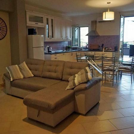 Lilly'S House Apartment Giardini Naxos Exterior photo